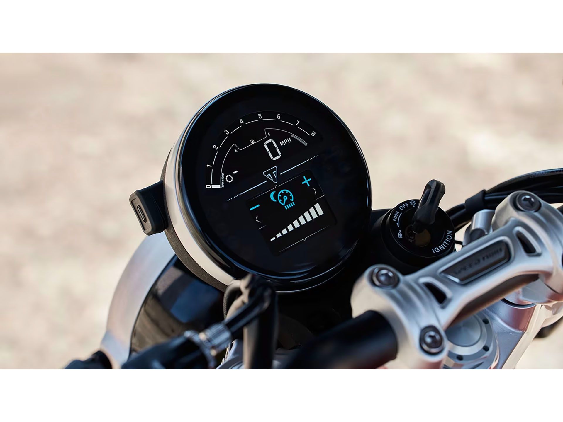 2025 Triumph Speed Twin 1200 RS in Enfield, Connecticut - Photo 8
