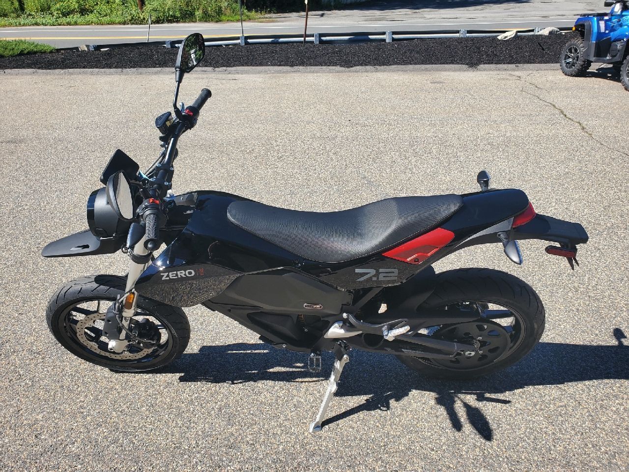 2023 Zero Motorcycles FXE ZF7.2 Integrated in Enfield, Connecticut - Photo 13