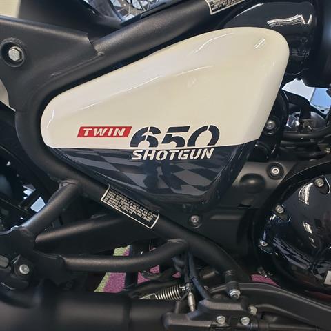 2024 Royal Enfield Shotgun 650 in Enfield, Connecticut - Photo 2