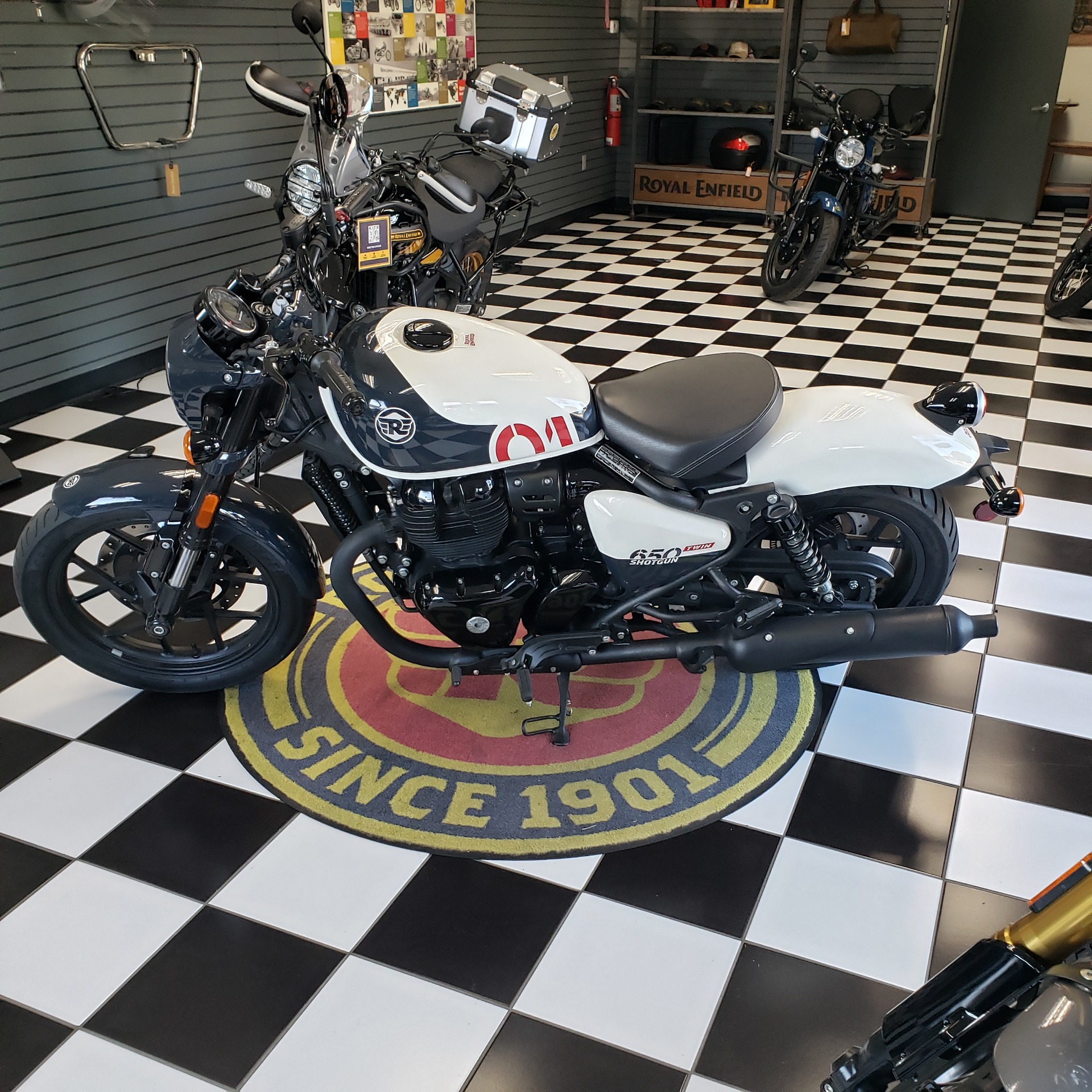 2024 Royal Enfield Shotgun 650 in Enfield, Connecticut - Photo 4