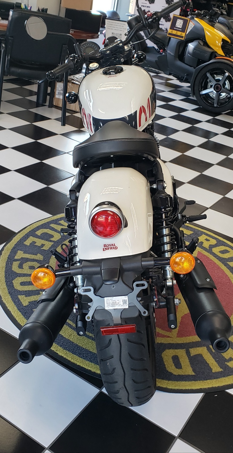 2024 Royal Enfield Shotgun 650 in Enfield, Connecticut - Photo 5