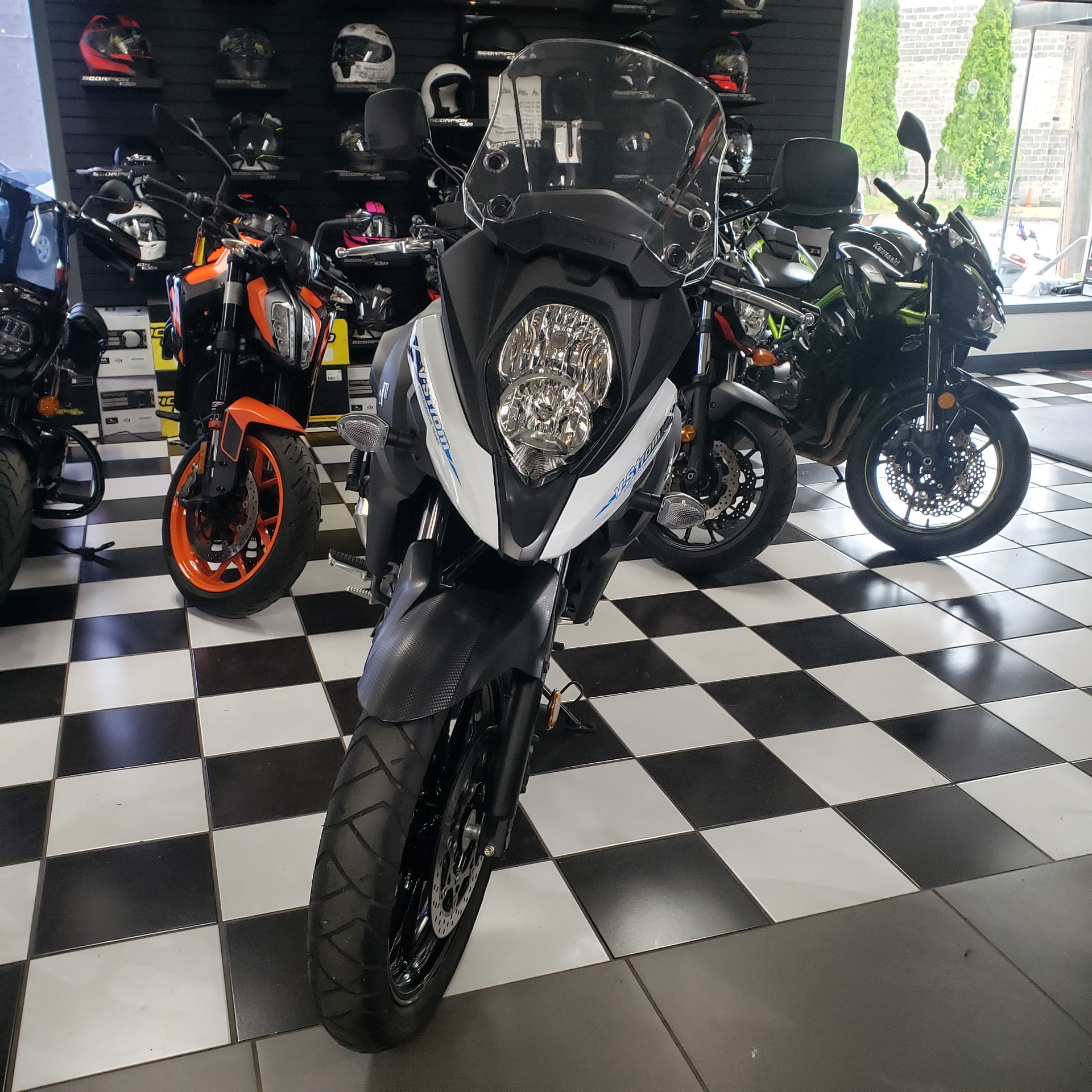 2022 Suzuki V-Strom 650XT in Enfield, Connecticut - Photo 3