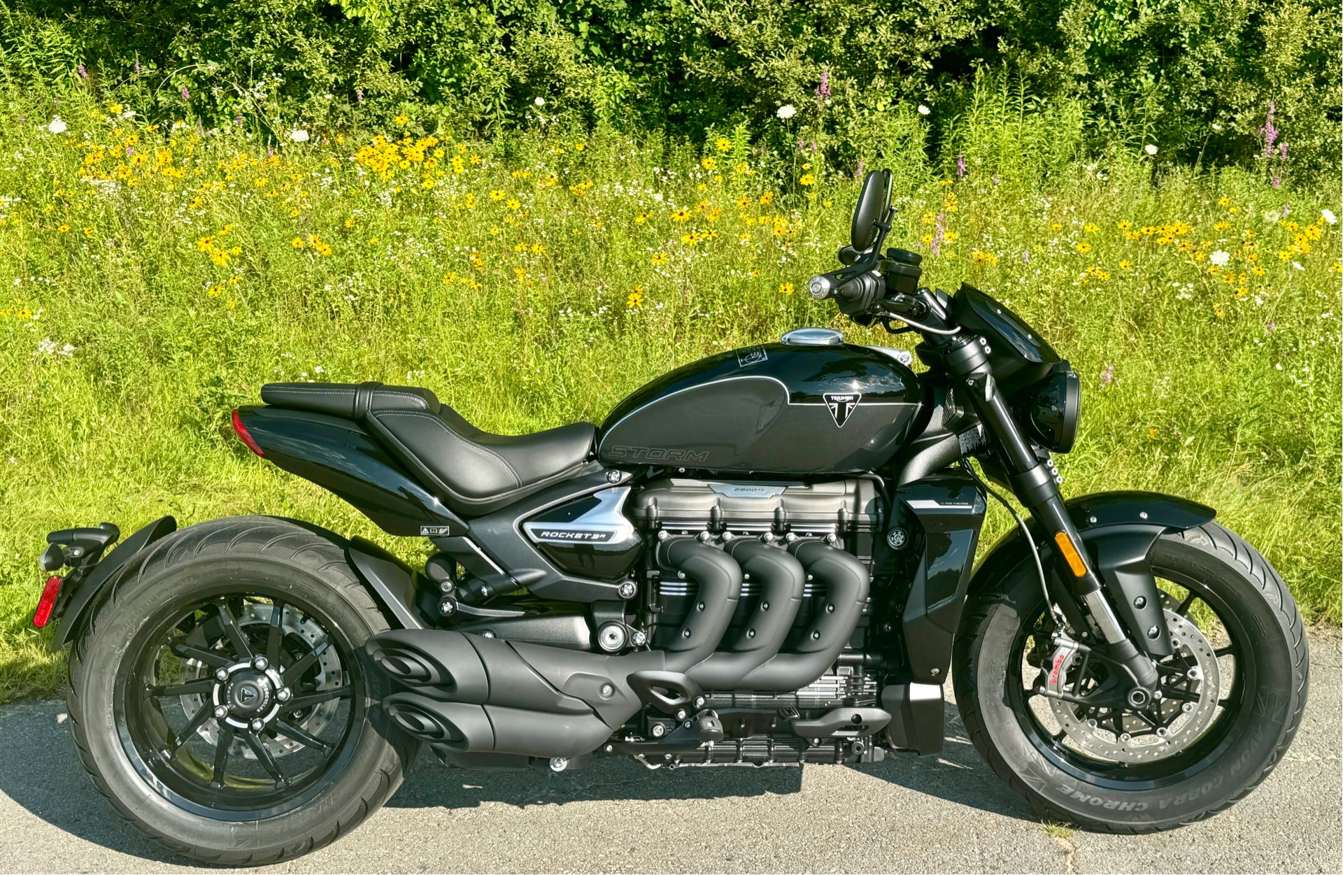 2025 Triumph Rocket 3 Storm R in Enfield, Connecticut - Photo 22