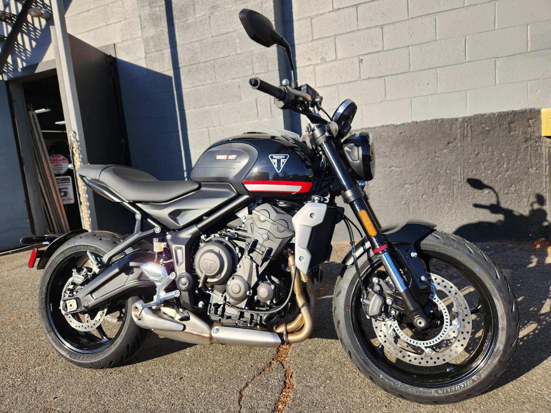 2023 Triumph Trident 660 in Enfield, Connecticut - Photo 1