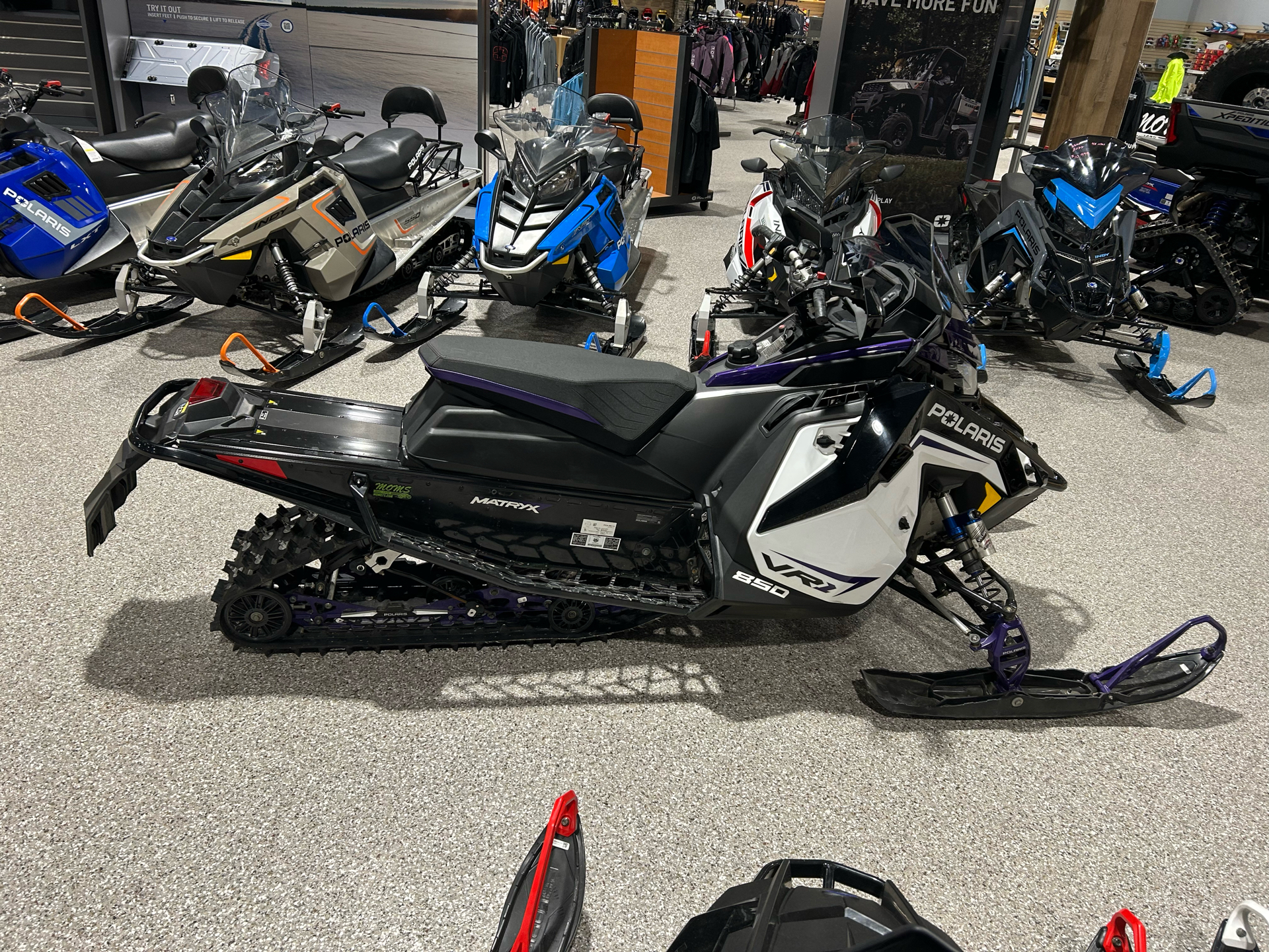 2022 Polaris 850 Indy VR1 129 SC in Gorham, New Hampshire - Photo 3
