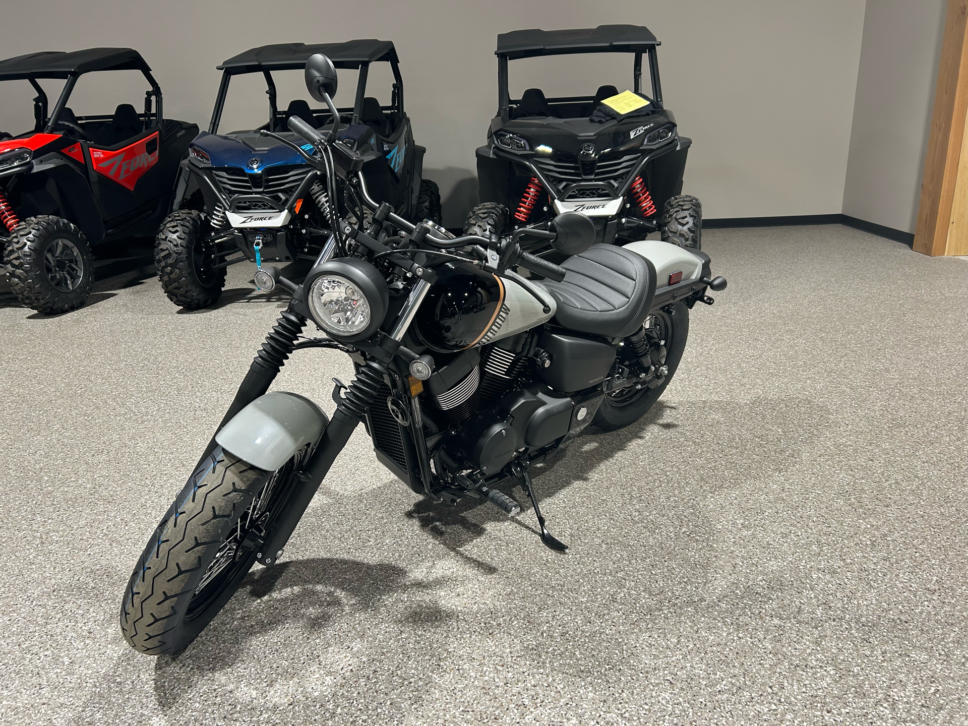 2025 Honda Shadow Phantom ABS in Gorham, New Hampshire - Photo 11