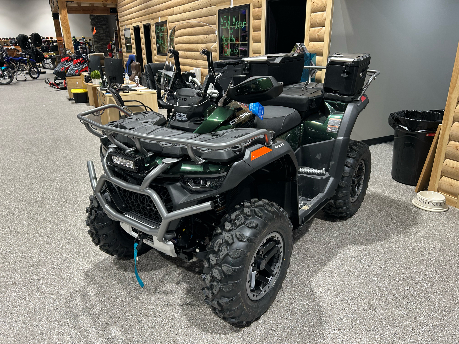 2025 CFMOTO CForce 1000 Overland in Gorham, New Hampshire - Photo 1
