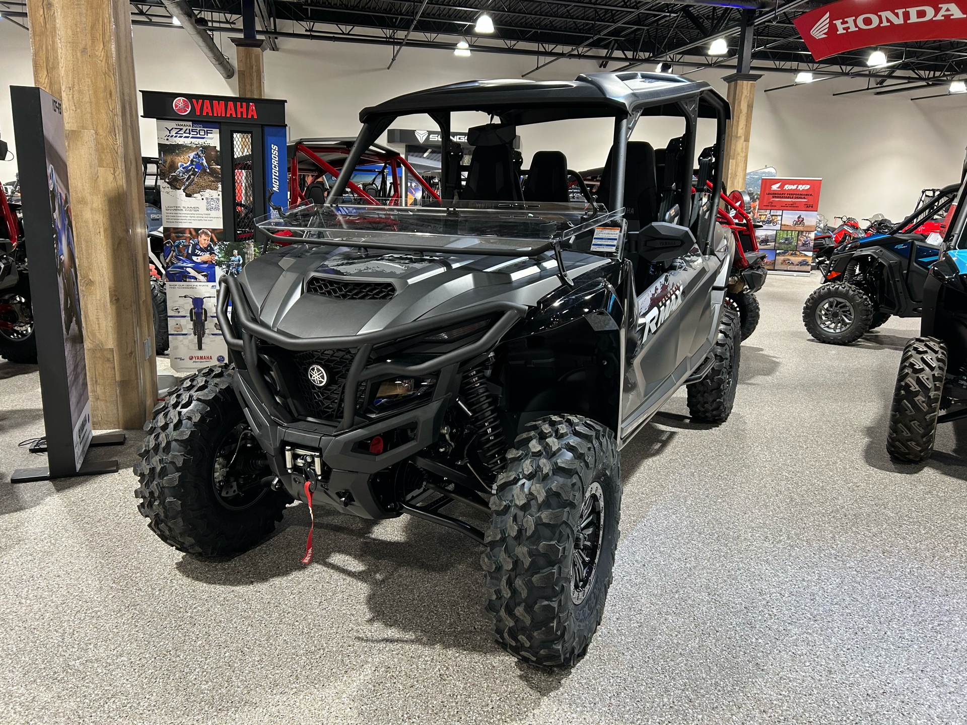 2025 Yamaha Wolverine RMAX4 1000 XT-R in Gorham, New Hampshire - Photo 23