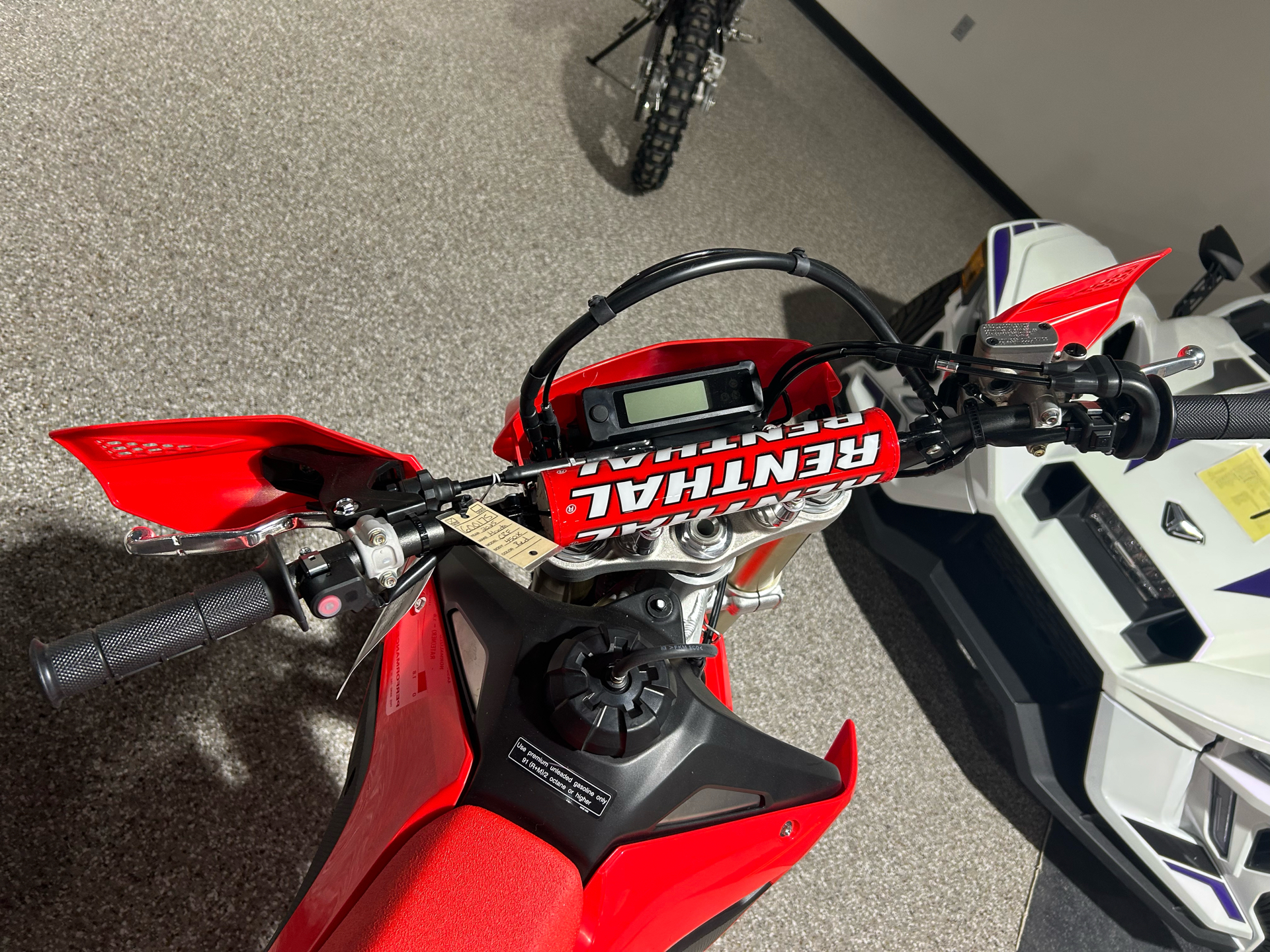 2025 Honda CRF450X in Gorham, New Hampshire - Photo 8