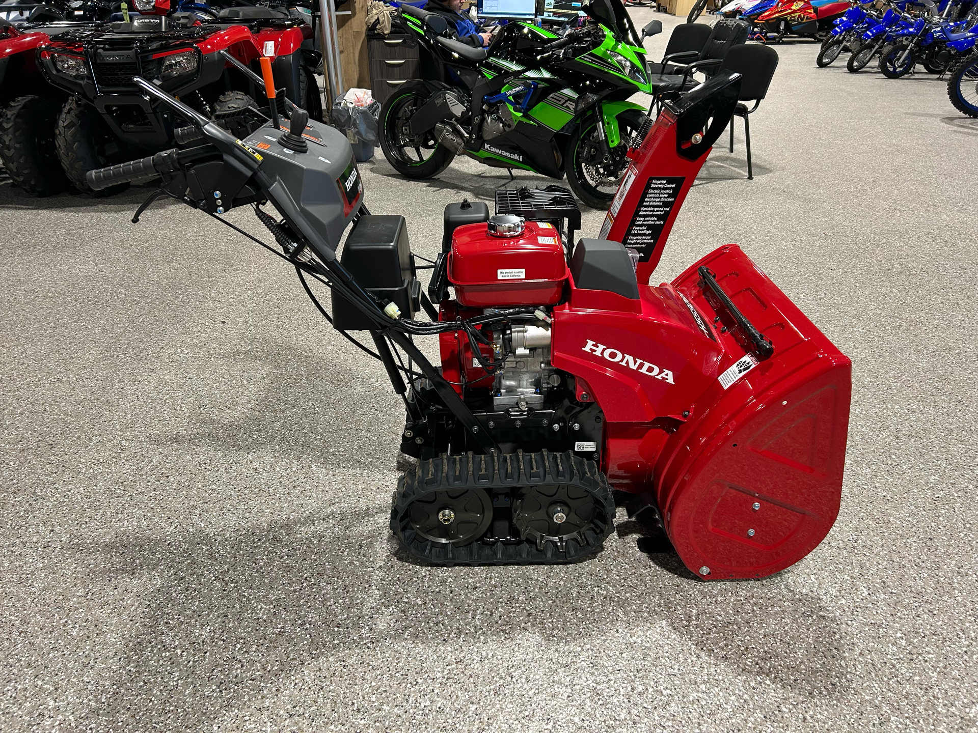 Honda Power Equipment HSS928ATD in Gorham, New Hampshire - Photo 6