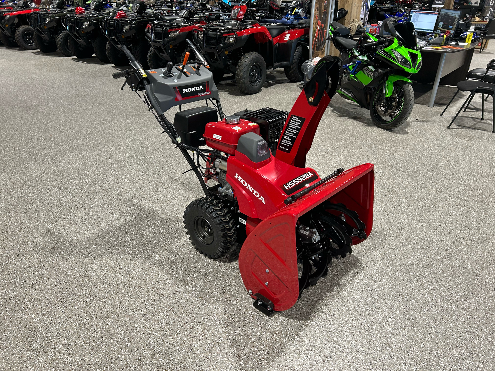 Honda Power Equipment HSS928ATD in Gorham, New Hampshire - Photo 5