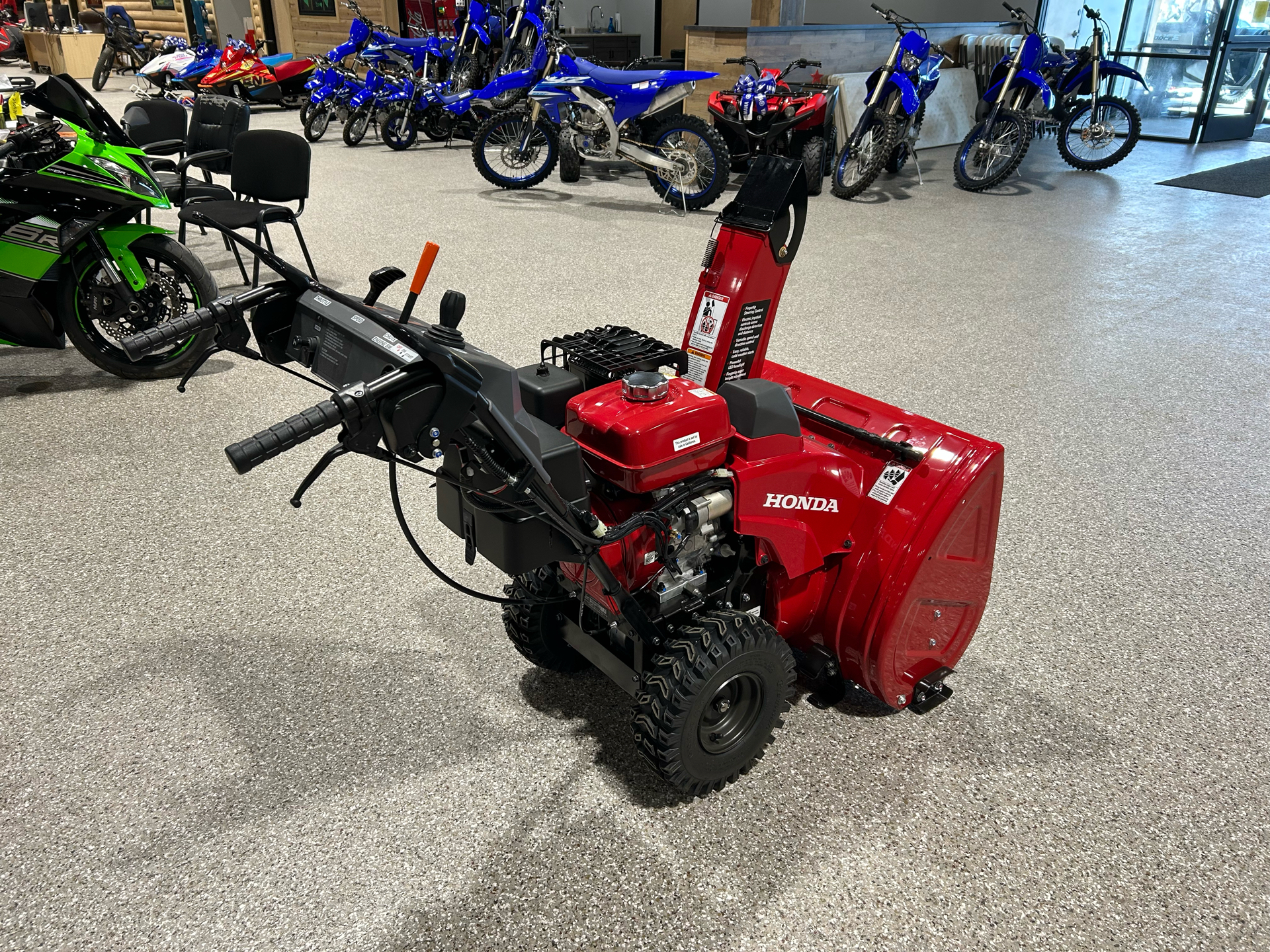 Honda Power Equipment HSS928ATD in Gorham, New Hampshire - Photo 7