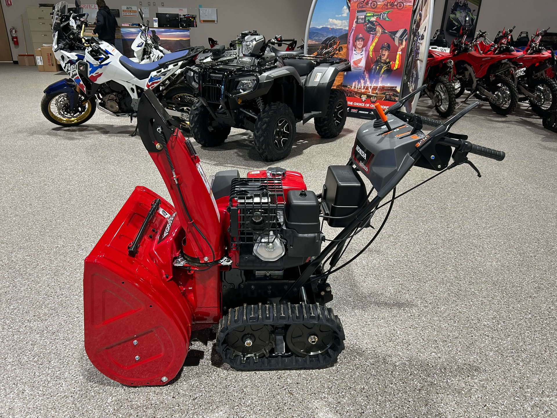 Honda Power Equipment HSS928ATD in Gorham, New Hampshire - Photo 2