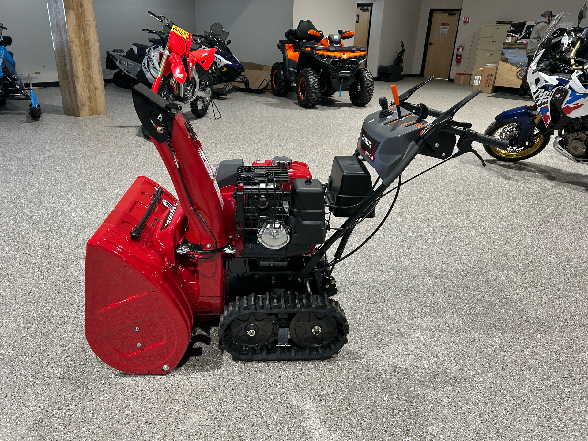 Honda Power Equipment HSS928ATD in Gorham, New Hampshire - Photo 9