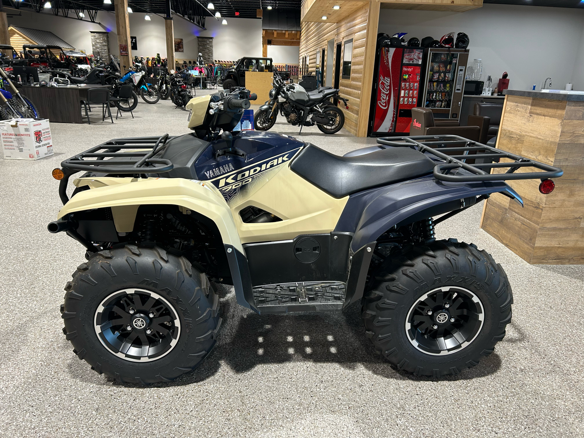 2024 Yamaha Kodiak 700 EPS SE in Gorham, New Hampshire - Photo 2