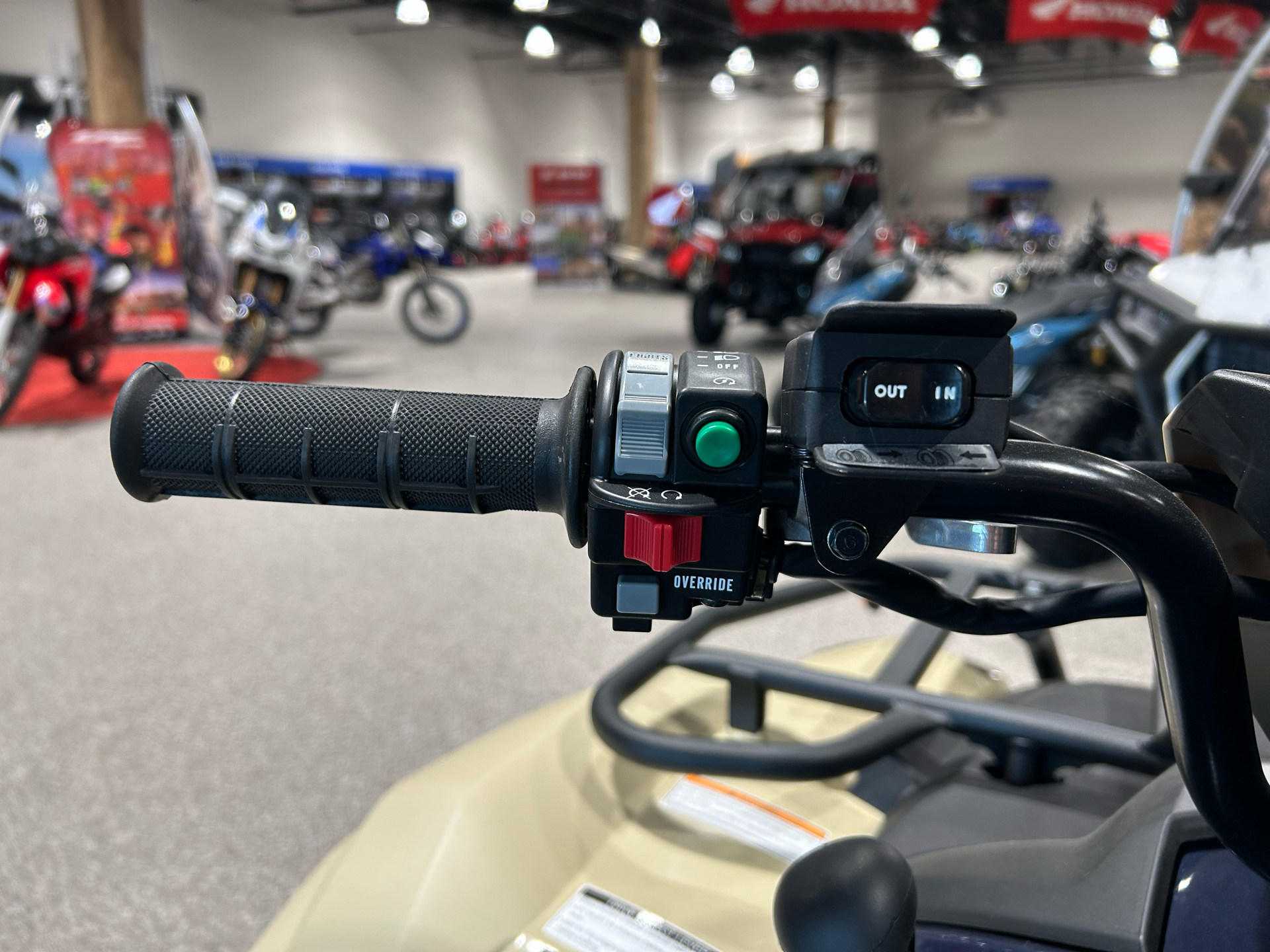 2024 Yamaha Kodiak 700 EPS SE in Gorham, New Hampshire - Photo 9