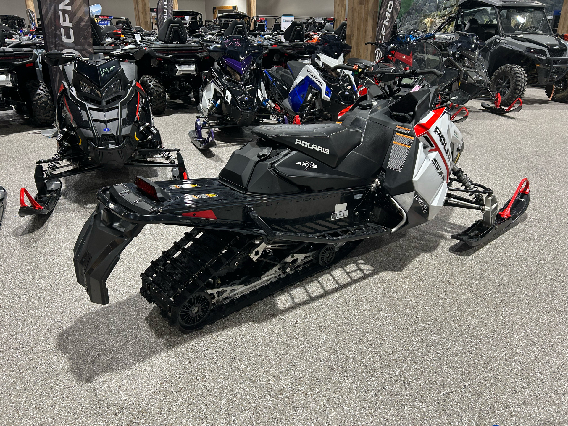 2020 Polaris 600 Indy SP 129 ES in Gorham, New Hampshire - Photo 5