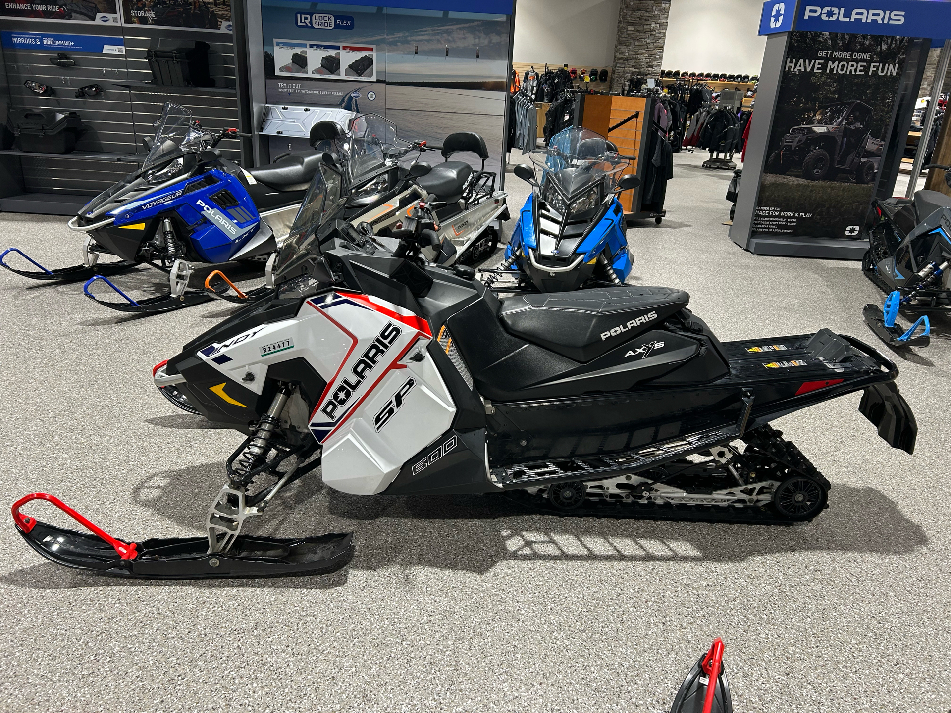 2020 Polaris 600 Indy SP 129 ES in Gorham, New Hampshire - Photo 8