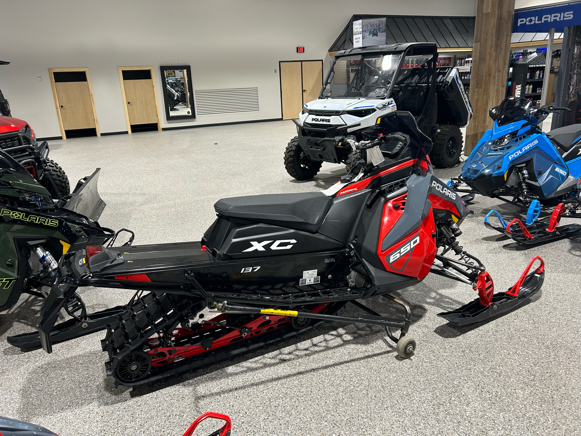 2024 Polaris 650 Indy XC 137 ES in Gorham, New Hampshire - Photo 12