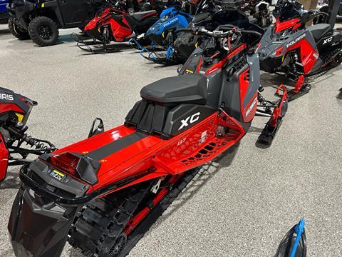 2024 Polaris 650 Indy XC 137 ES in Gorham, New Hampshire - Photo 4