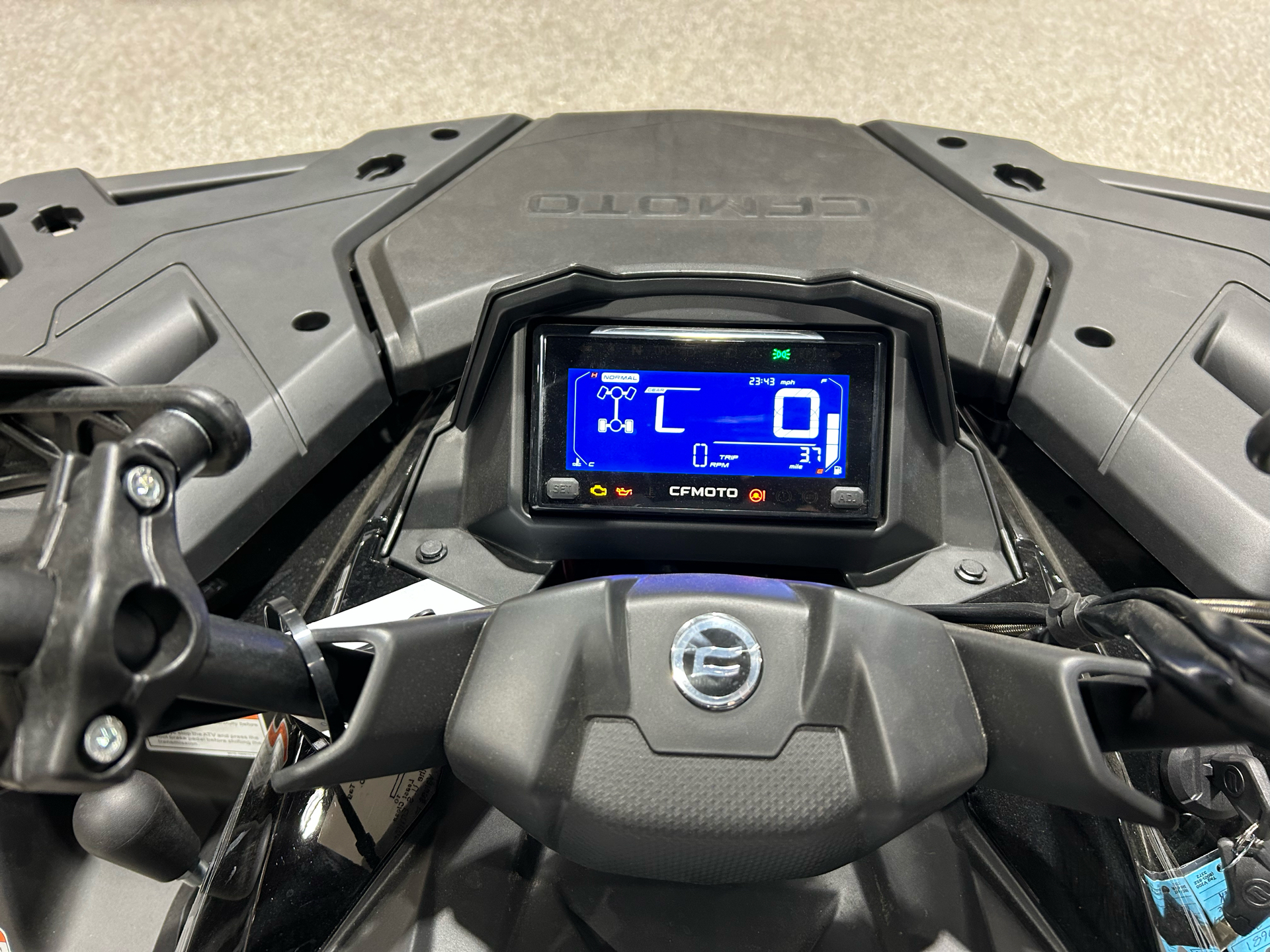 2025 CFMOTO CForce 600 Touring in Gorham, New Hampshire - Photo 8