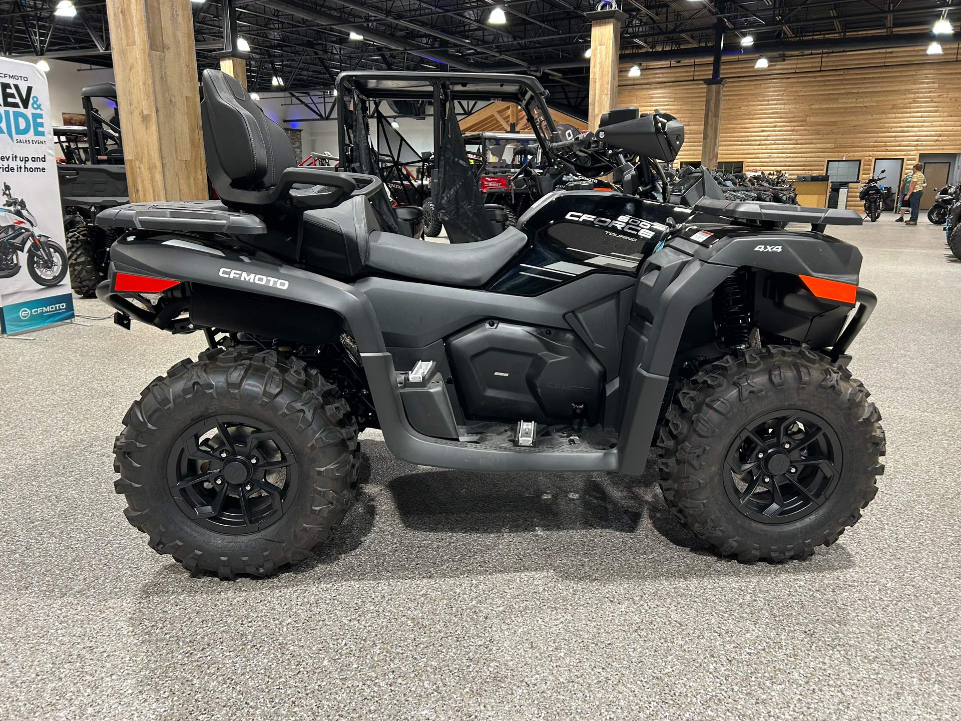 2025 CFMOTO CForce 600 Touring in Gorham, New Hampshire - Photo 15
