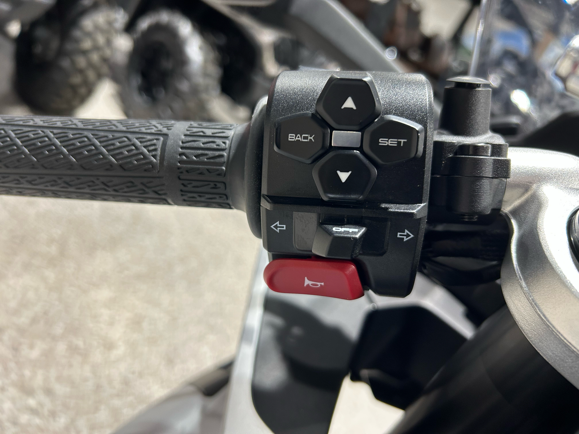 2025 CFMOTO 675SS in Gorham, New Hampshire - Photo 13