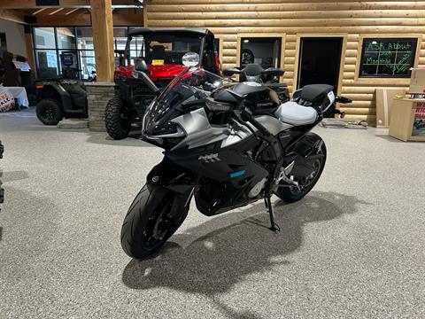 2025 CFMOTO 675SS in Gorham, New Hampshire - Photo 2