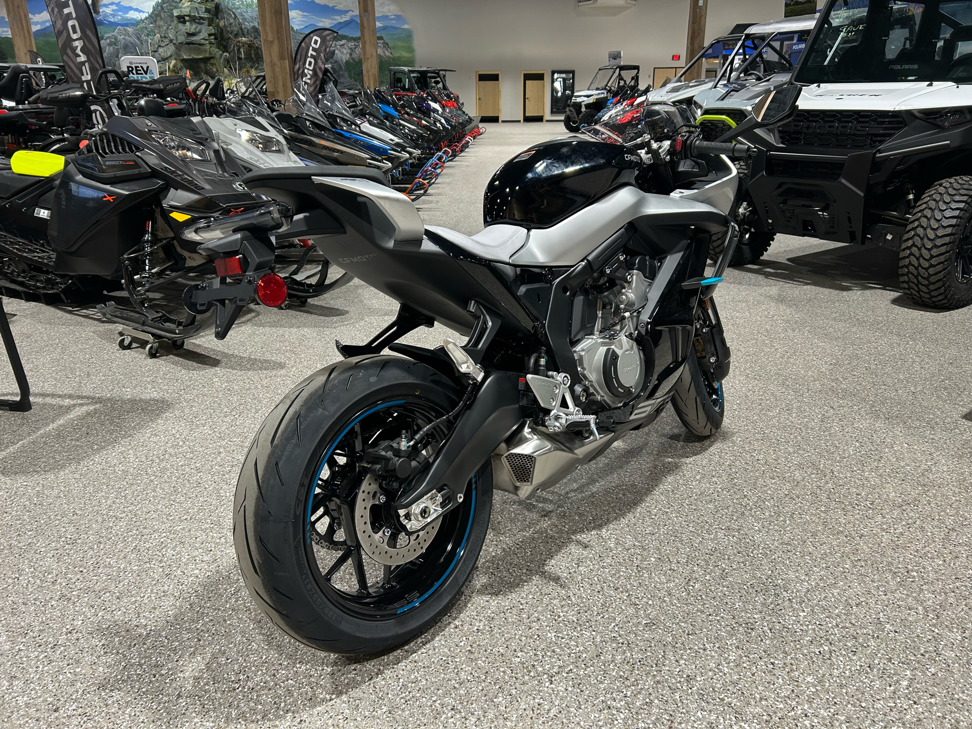 2025 CFMOTO 675SS in Gorham, New Hampshire - Photo 6