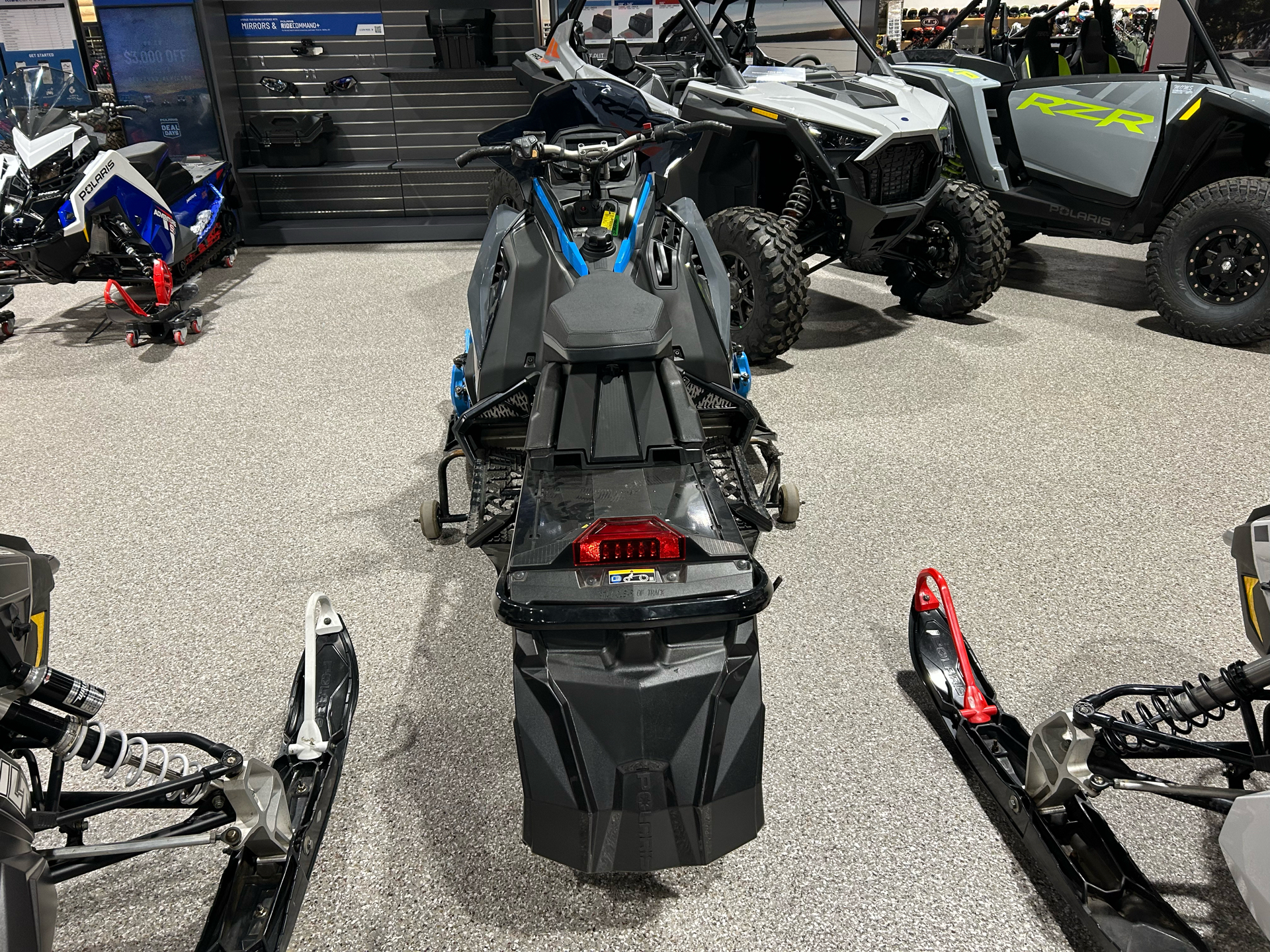 2022 Polaris 850 Indy VR1 129 SC in Gorham, New Hampshire - Photo 8