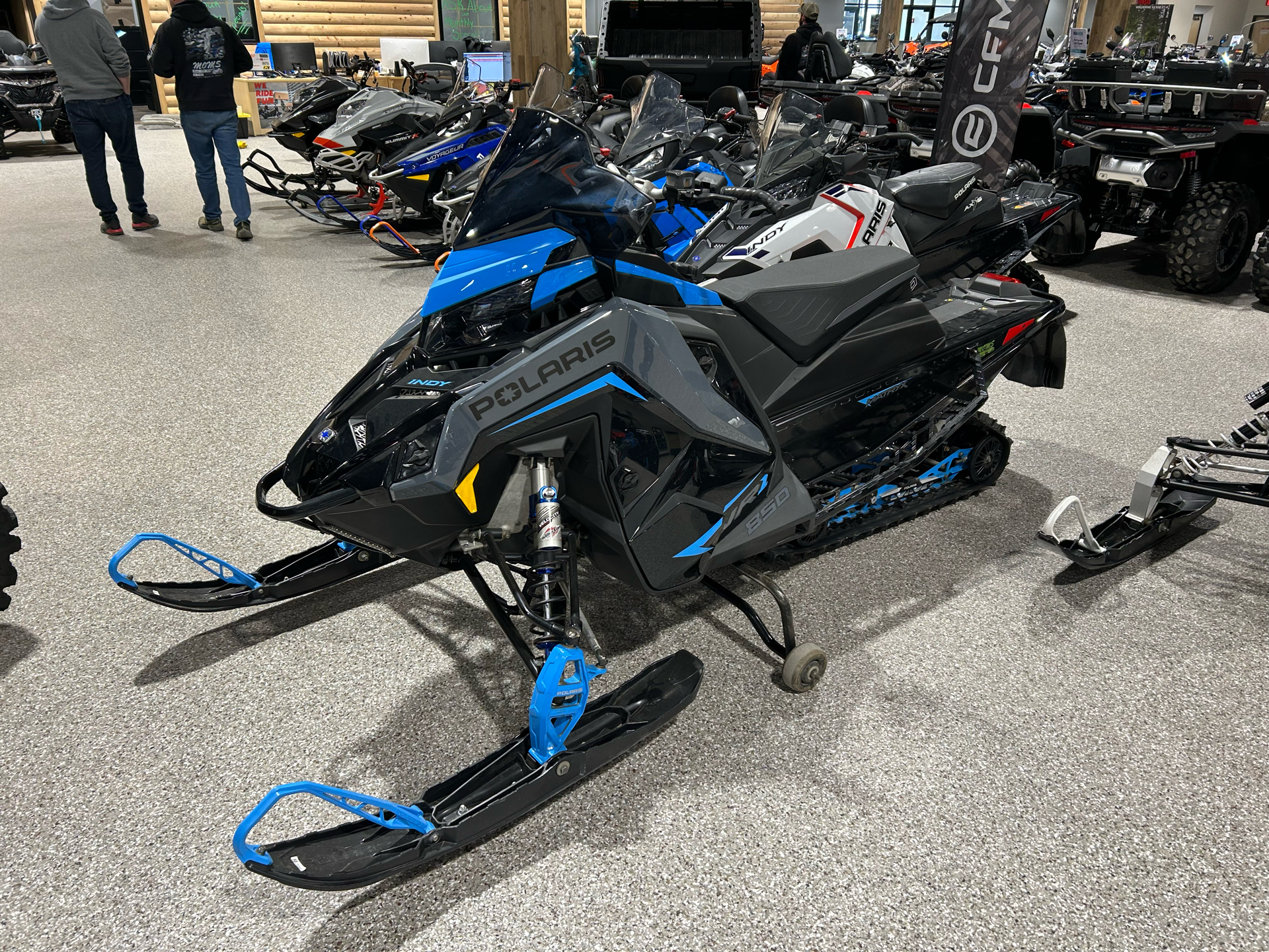 2022 Polaris 850 Indy VR1 129 SC in Gorham, New Hampshire - Photo 10