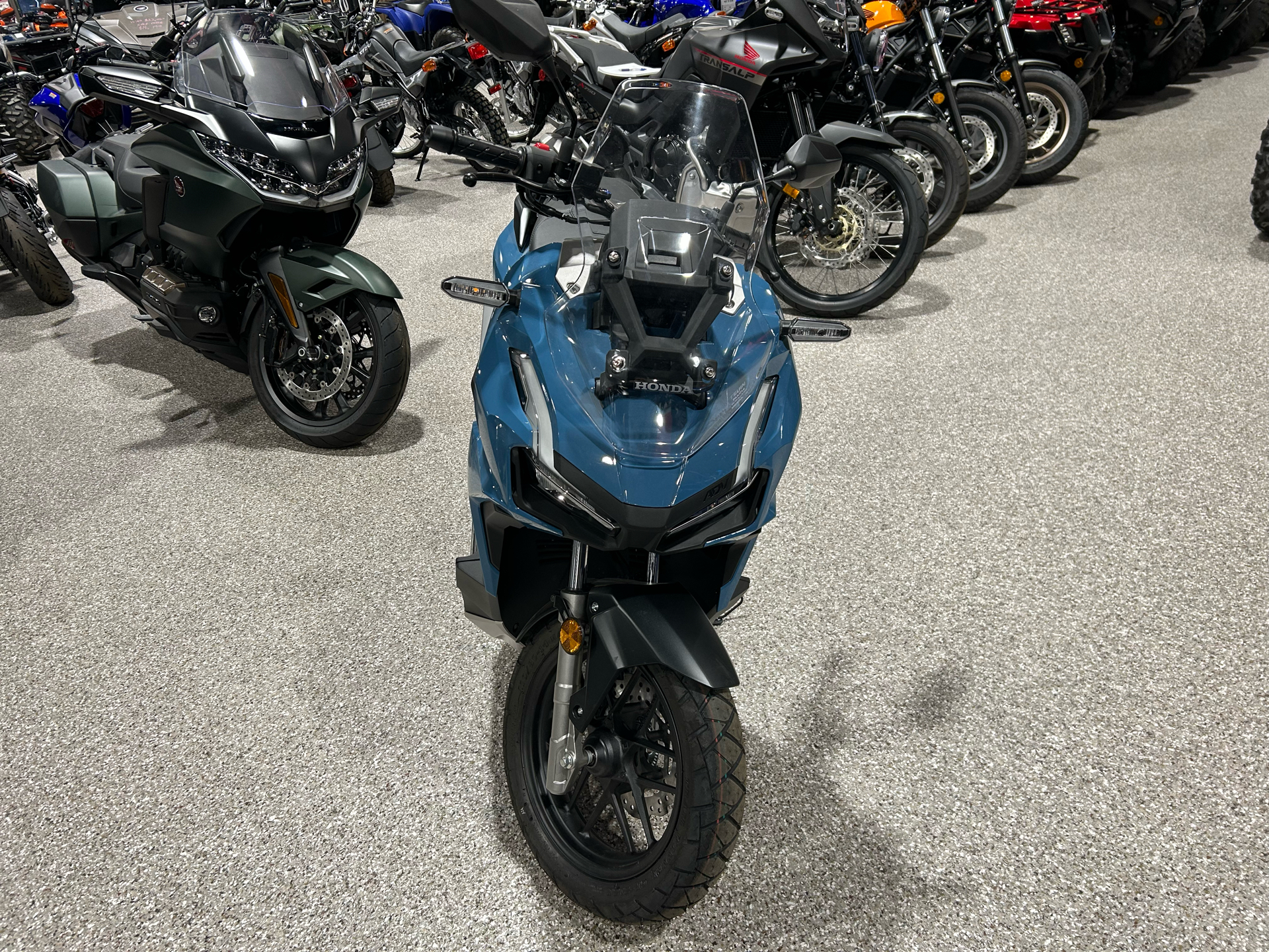 2025 Honda ADV160 in Gorham, New Hampshire - Photo 3