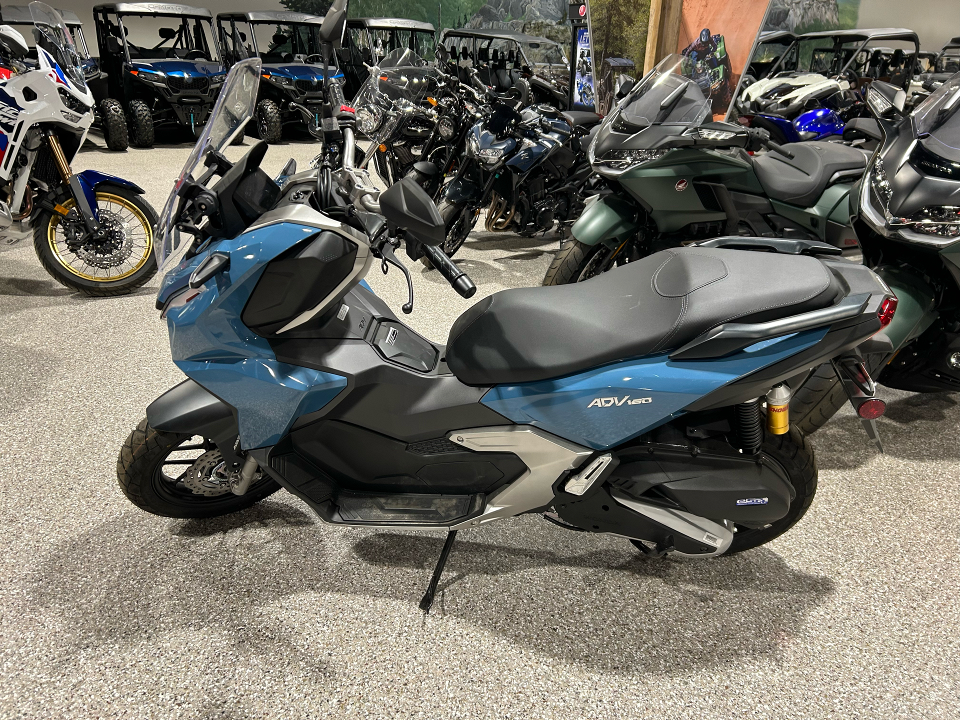 2025 Honda ADV160 in Gorham, New Hampshire - Photo 8