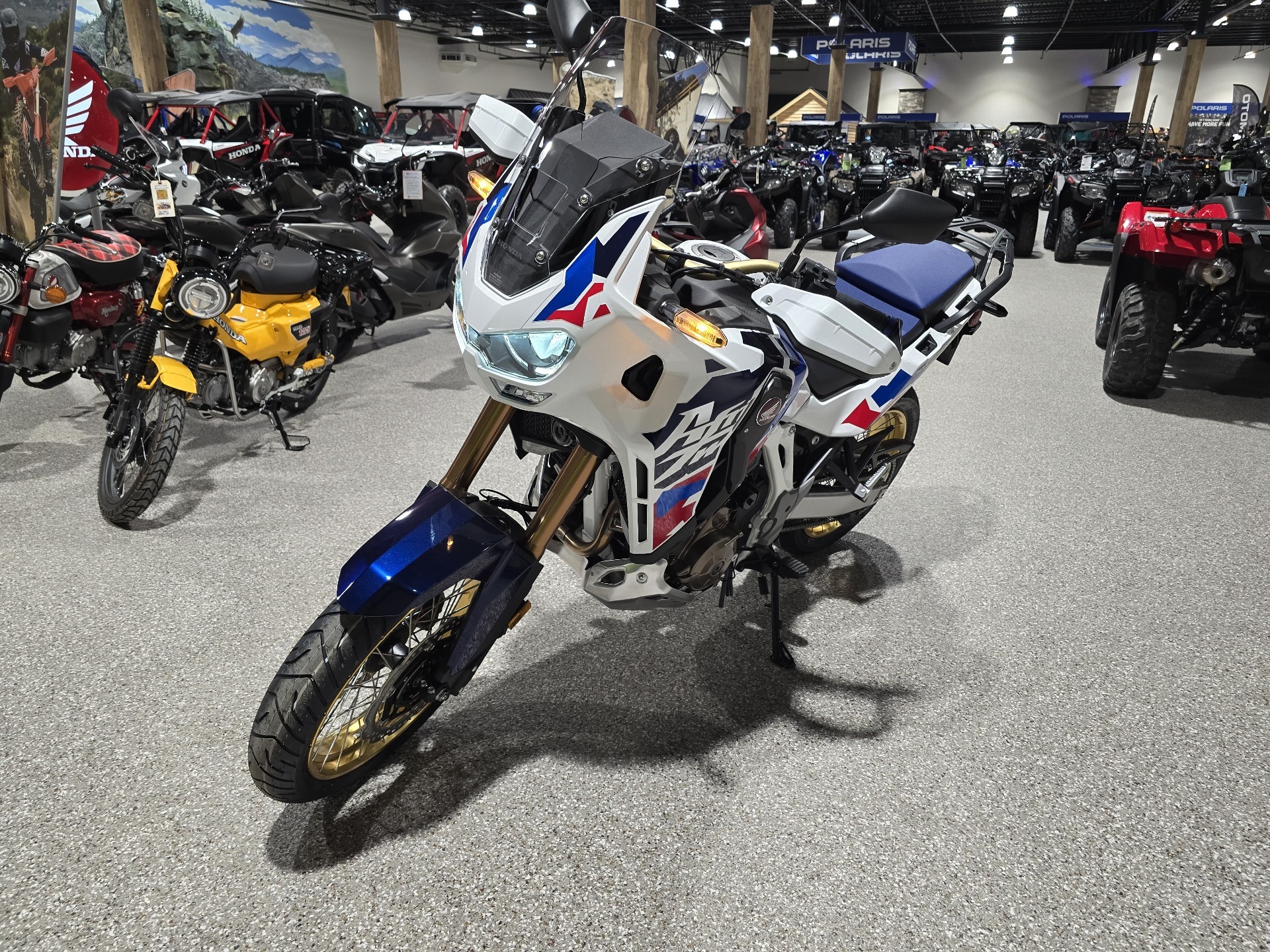 2024 Honda Africa Twin Adventure Sports ES DCT in Gorham, New Hampshire - Photo 2