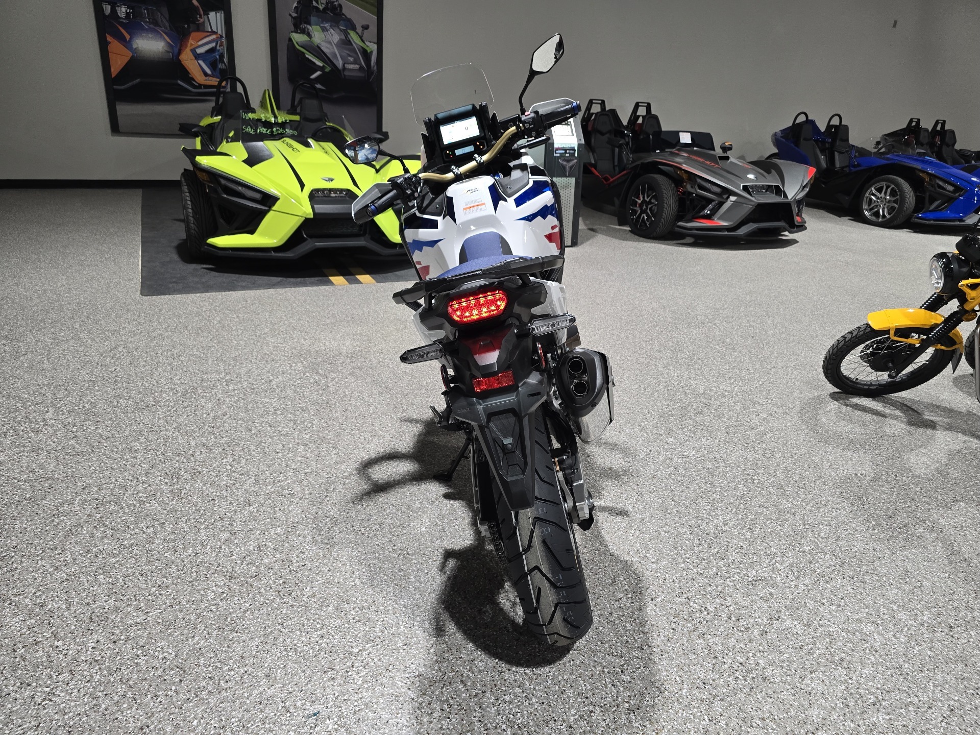2024 Honda Africa Twin Adventure Sports ES DCT in Gorham, New Hampshire - Photo 7