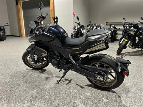 2024 CFMOTO 800NK in Gorham, New Hampshire - Photo 3