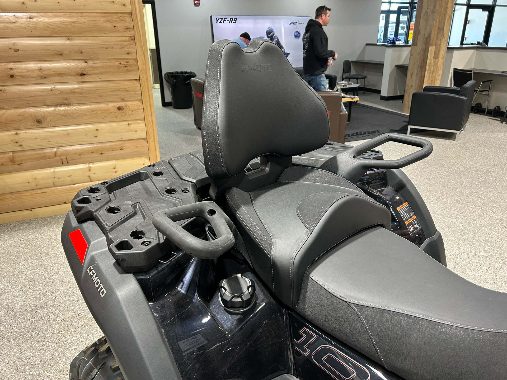2025 CFMOTO CForce 1000 Touring in Gorham, New Hampshire - Photo 8