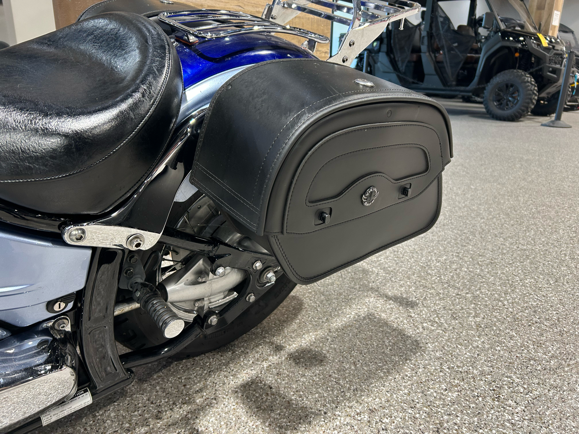2004 Yamaha V Star 650 in Gorham, New Hampshire - Photo 2