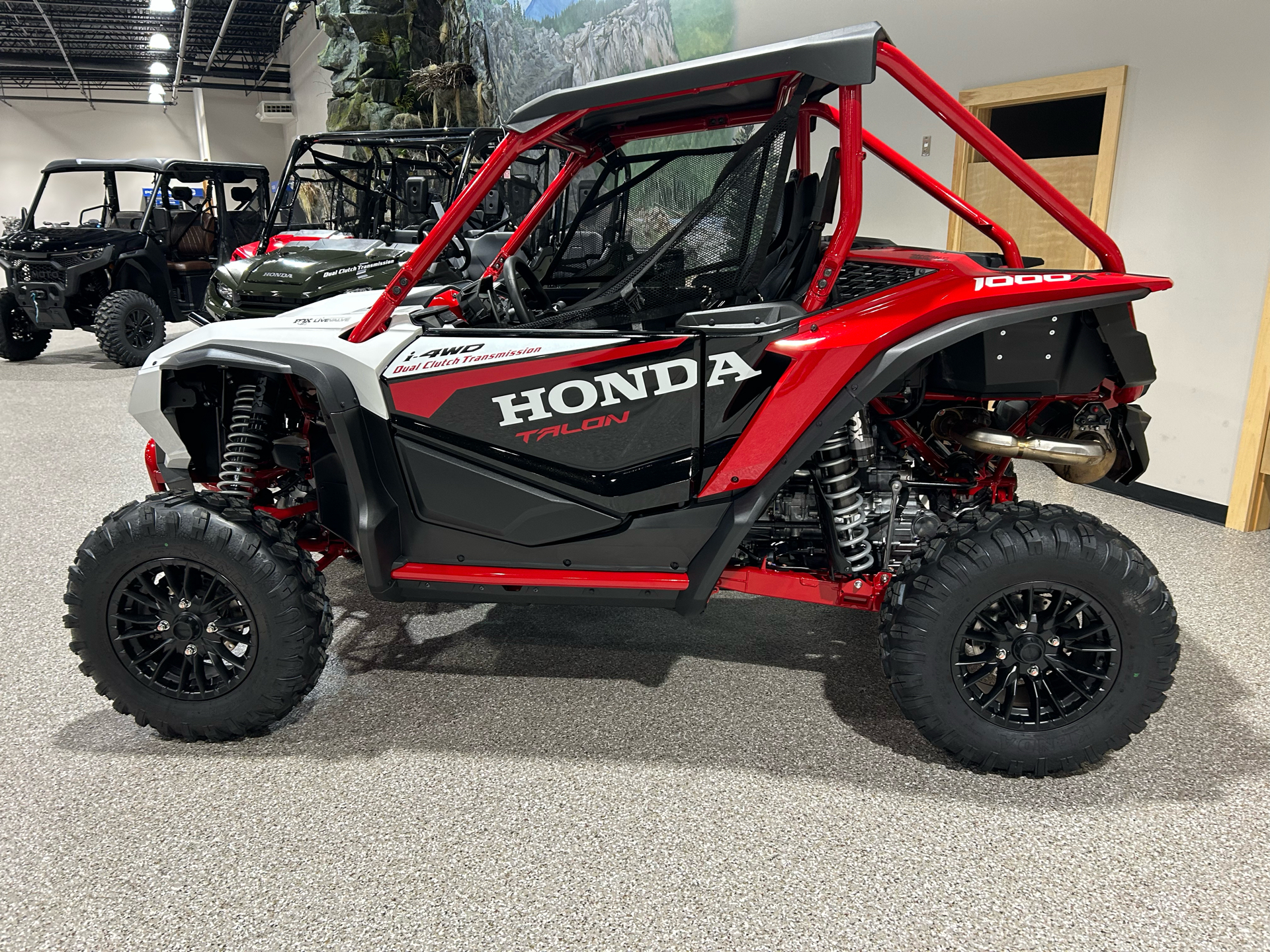 2025 Honda Talon 1000X FOX Live Valve in Gorham, New Hampshire - Photo 8