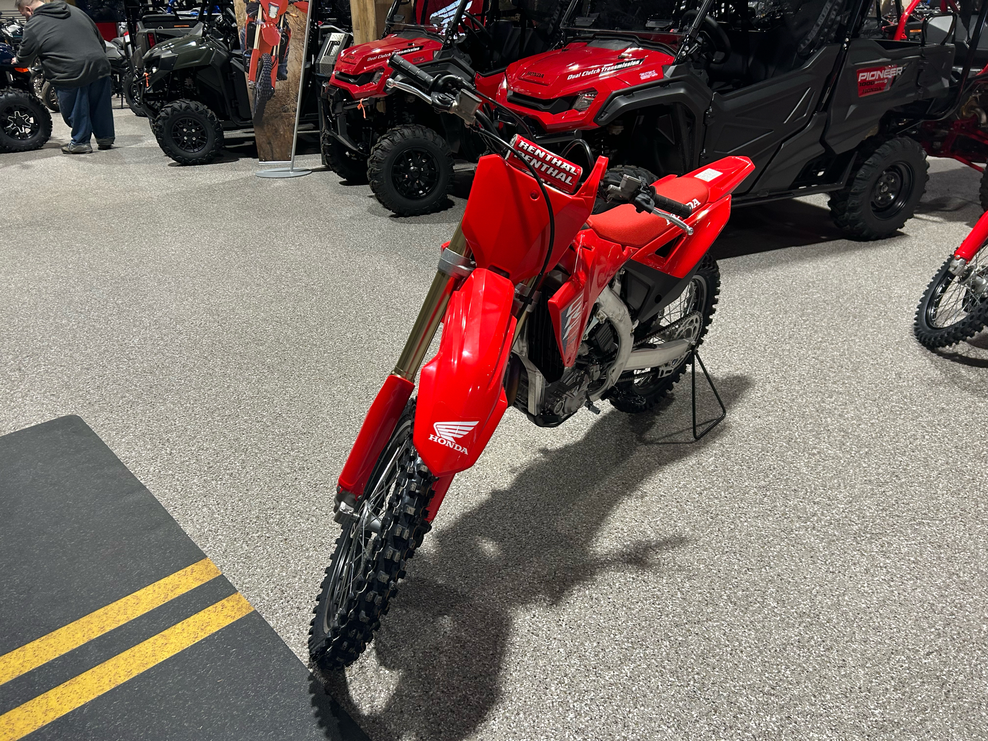2025 Honda CRF450R in Gorham, New Hampshire - Photo 4