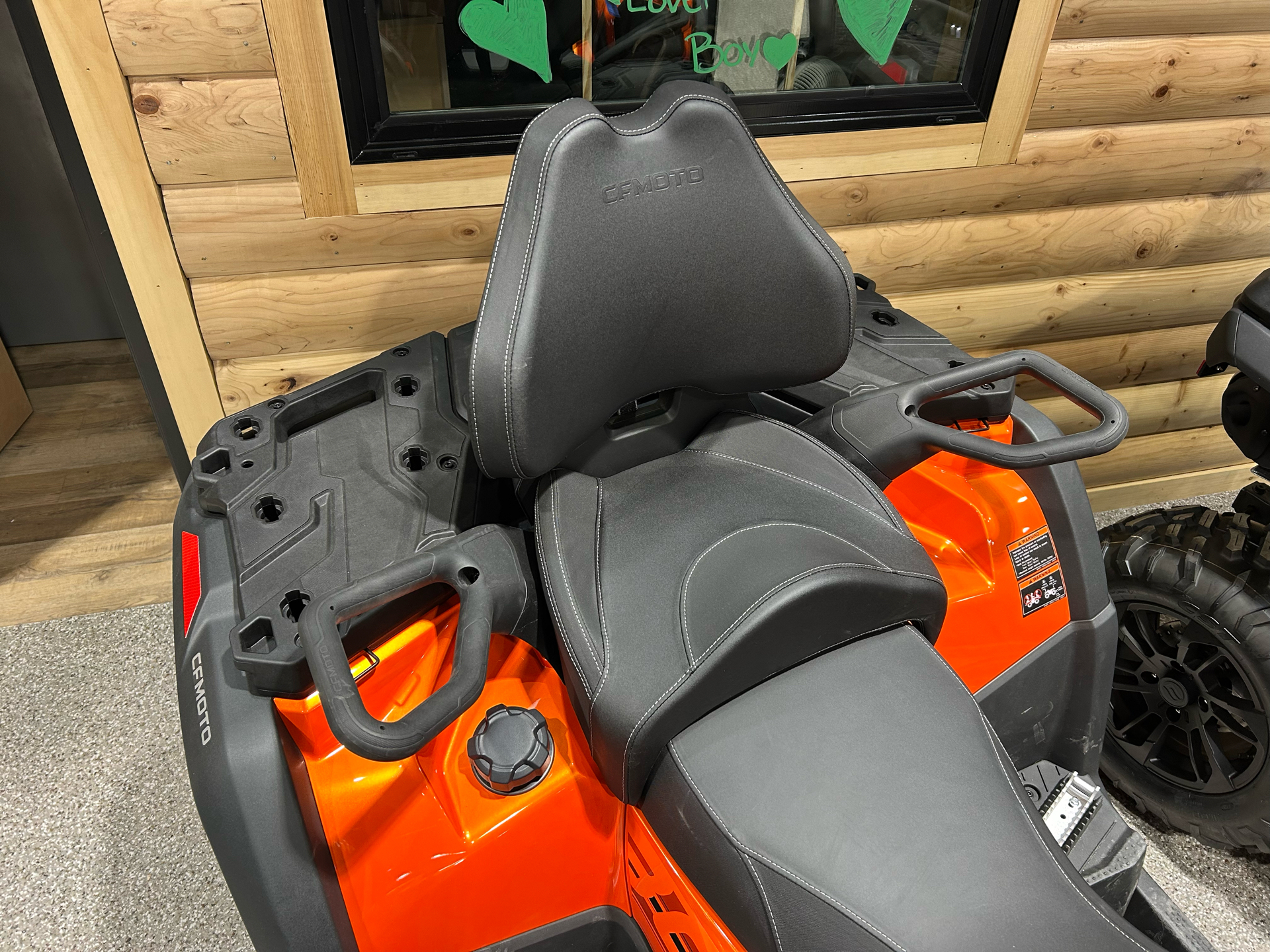 2025 CFMOTO CForce 800 Touring in Gorham, New Hampshire - Photo 8