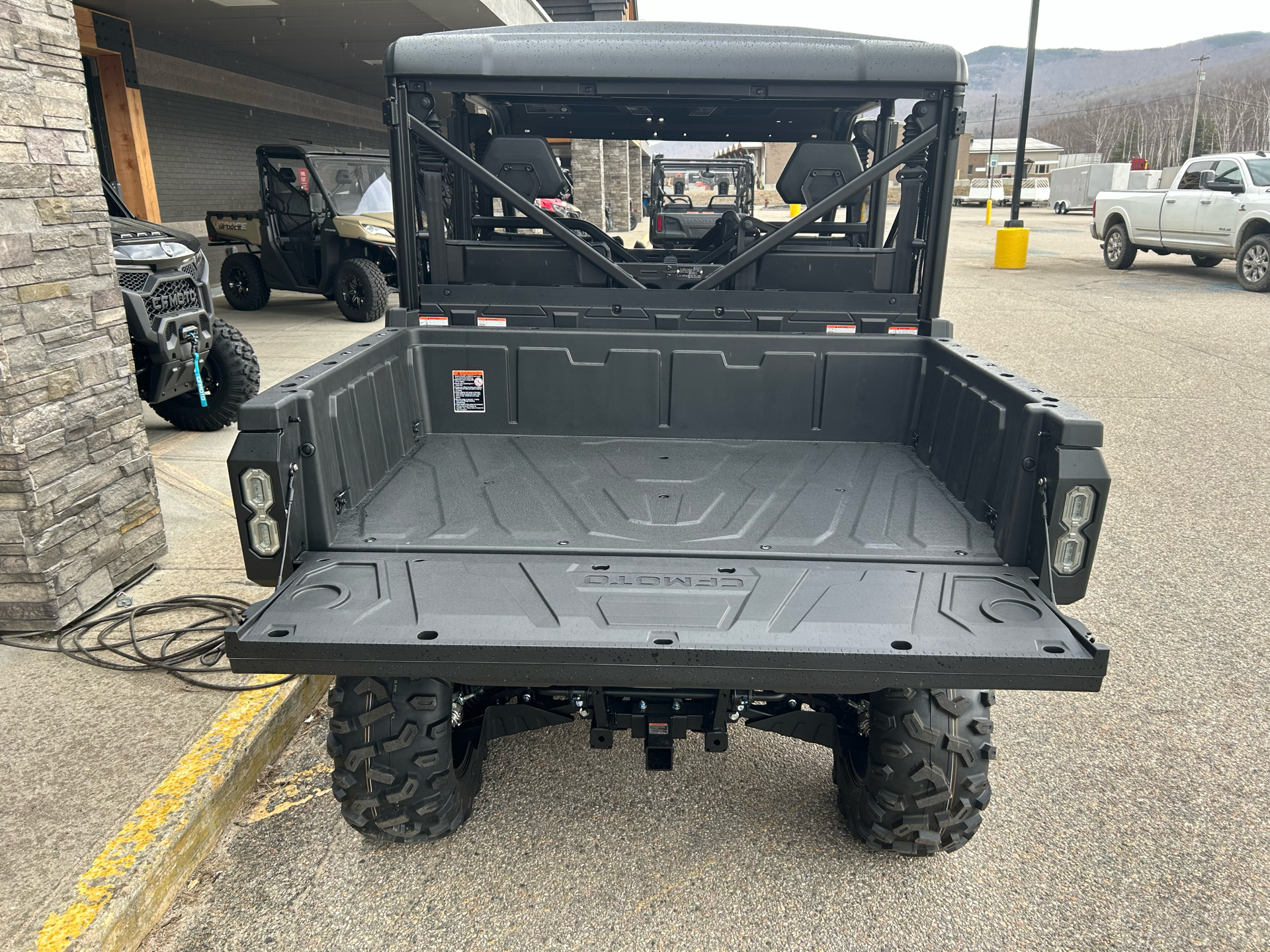 2025 CFMOTO UForce 1000 XL in Gorham, New Hampshire - Photo 8