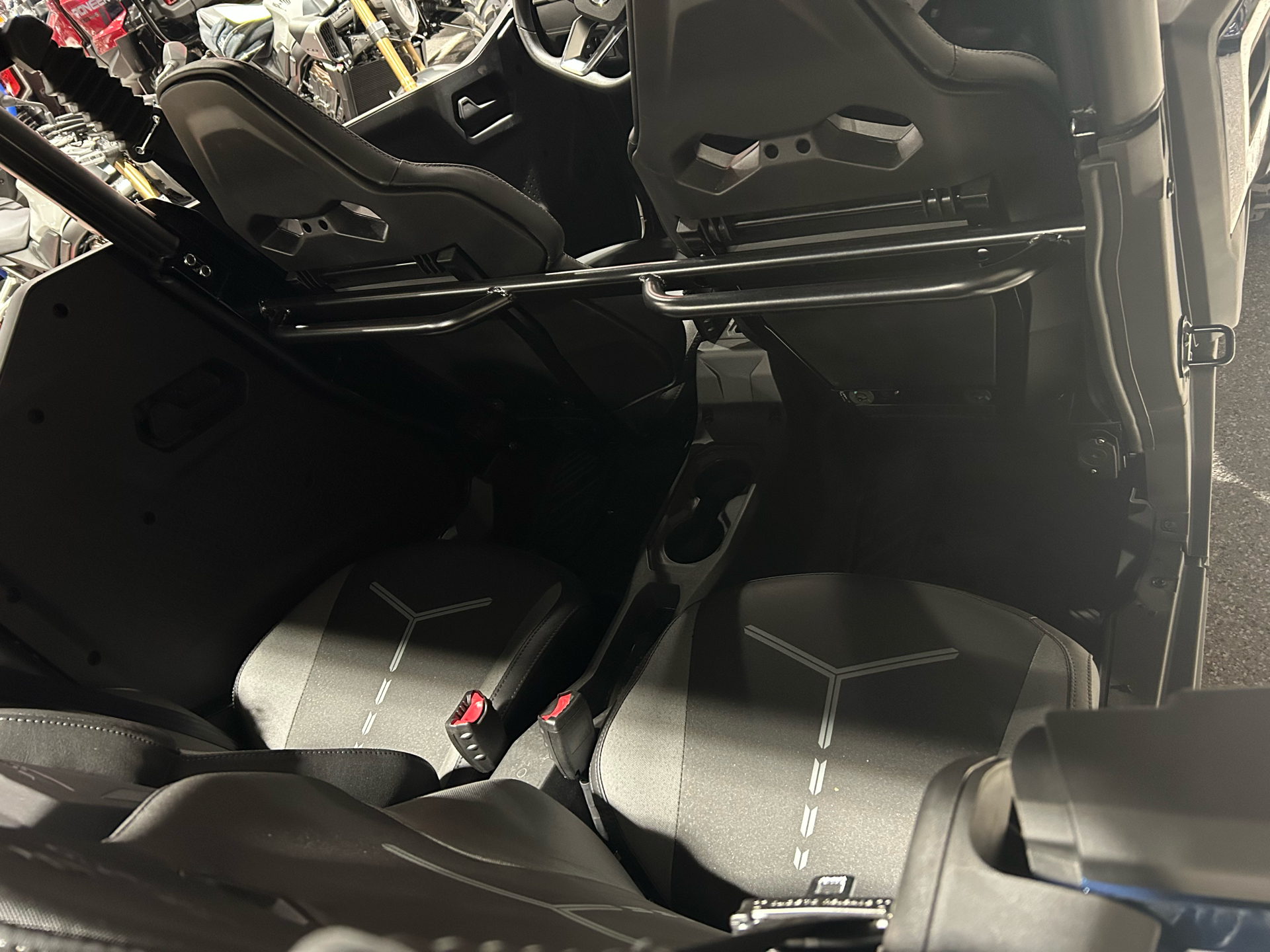 2025 CFMOTO ZForce 950 Sport-4 in Gorham, New Hampshire - Photo 16