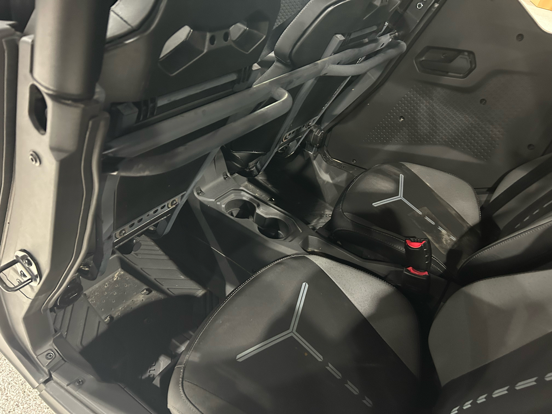 2025 CFMOTO ZForce 950 Sport-4 in Gorham, New Hampshire - Photo 16