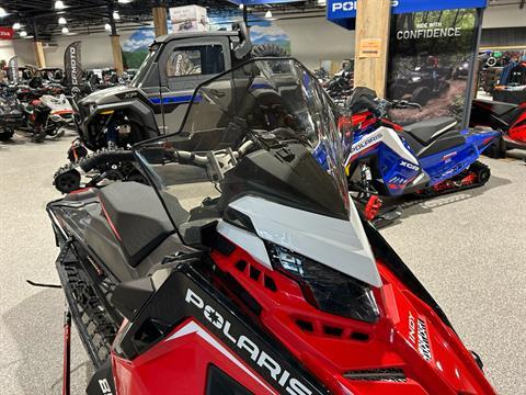 2022 Polaris 850 Indy VR1 137 SC in Gorham, New Hampshire - Photo 3