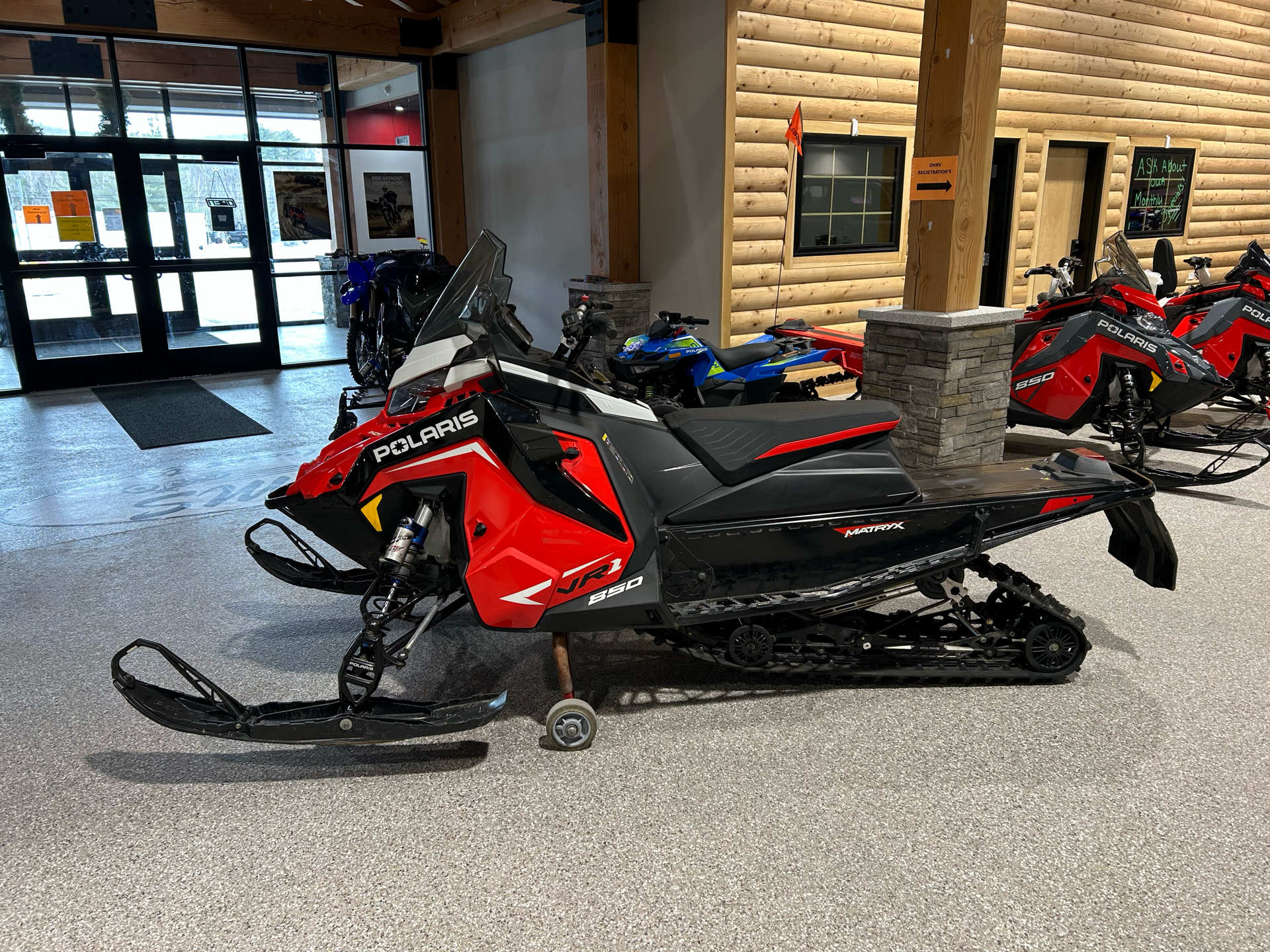 2022 Polaris 850 Indy VR1 137 SC in Gorham, New Hampshire - Photo 10