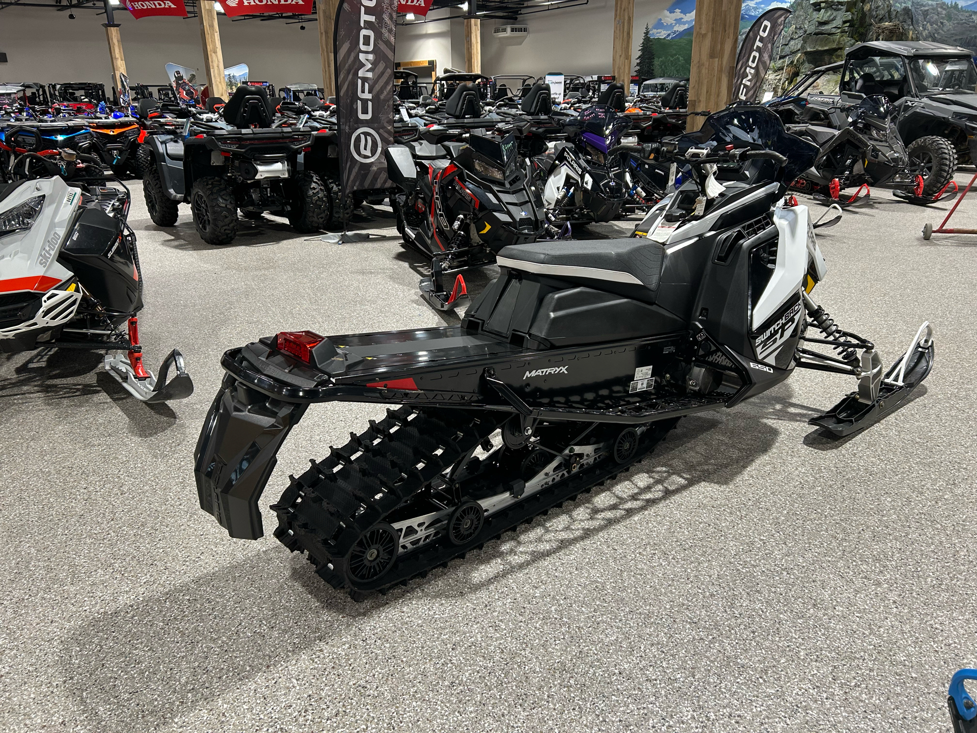 2024 Polaris 650 Switchback SP 146 ES in Gorham, New Hampshire - Photo 2
