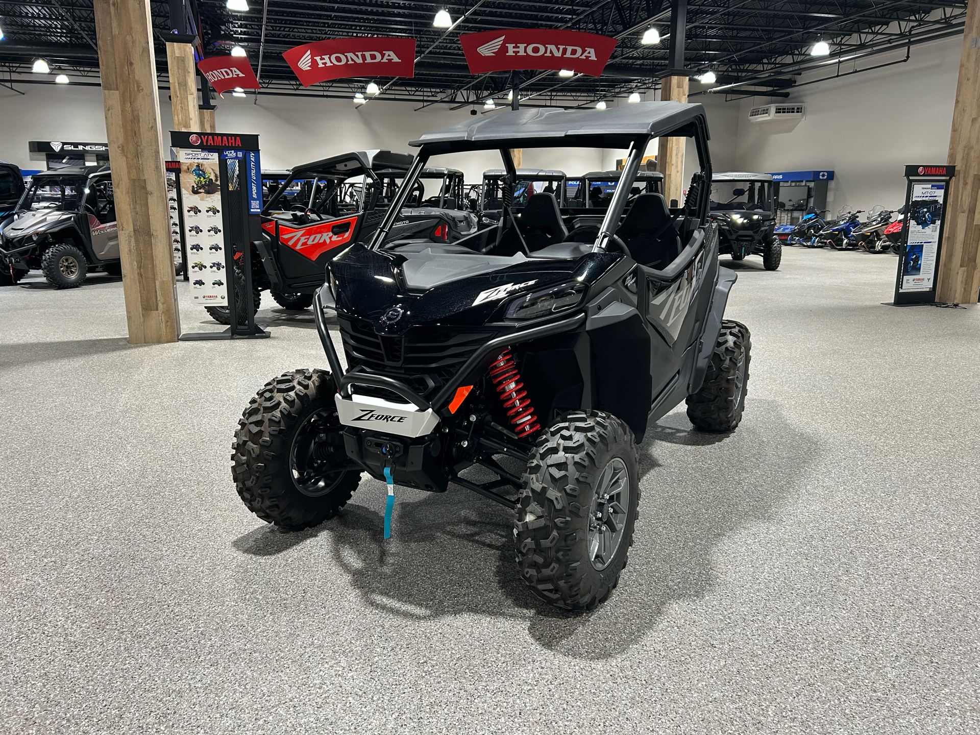2025 CFMOTO ZForce 950 Sport in Gorham, New Hampshire - Photo 3