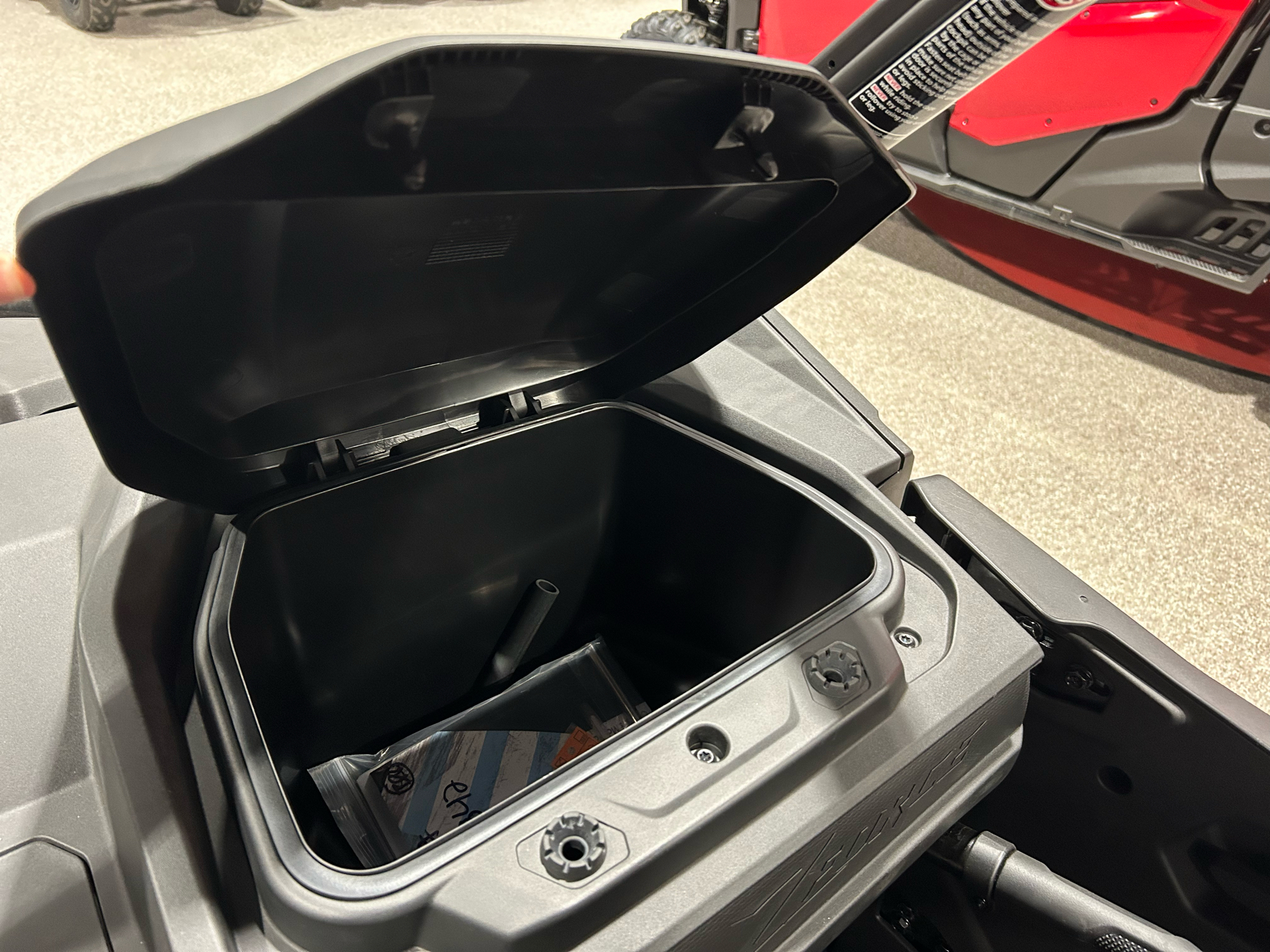2025 CFMOTO ZForce 950 Sport in Gorham, New Hampshire - Photo 10