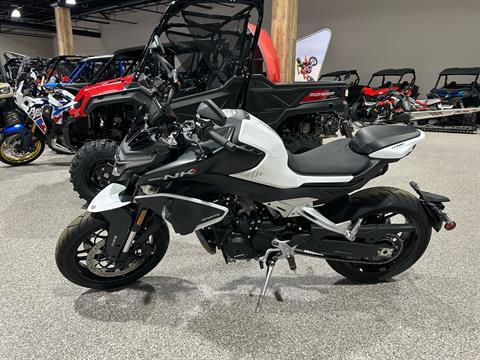 2024 CFMOTO 800NK in Gorham, New Hampshire - Photo 11